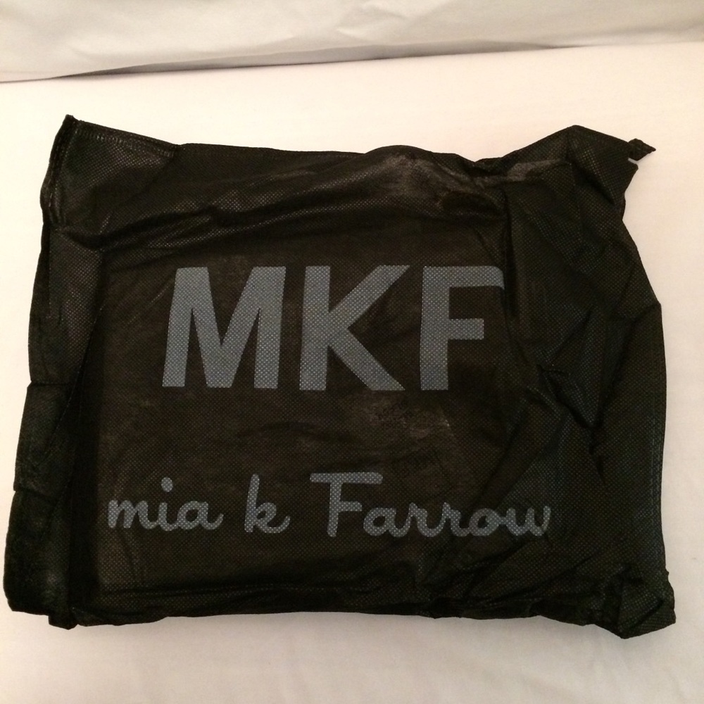 NWT Black Double-Zip Crossbody by Mia K Farrow - Picture 7 of 8